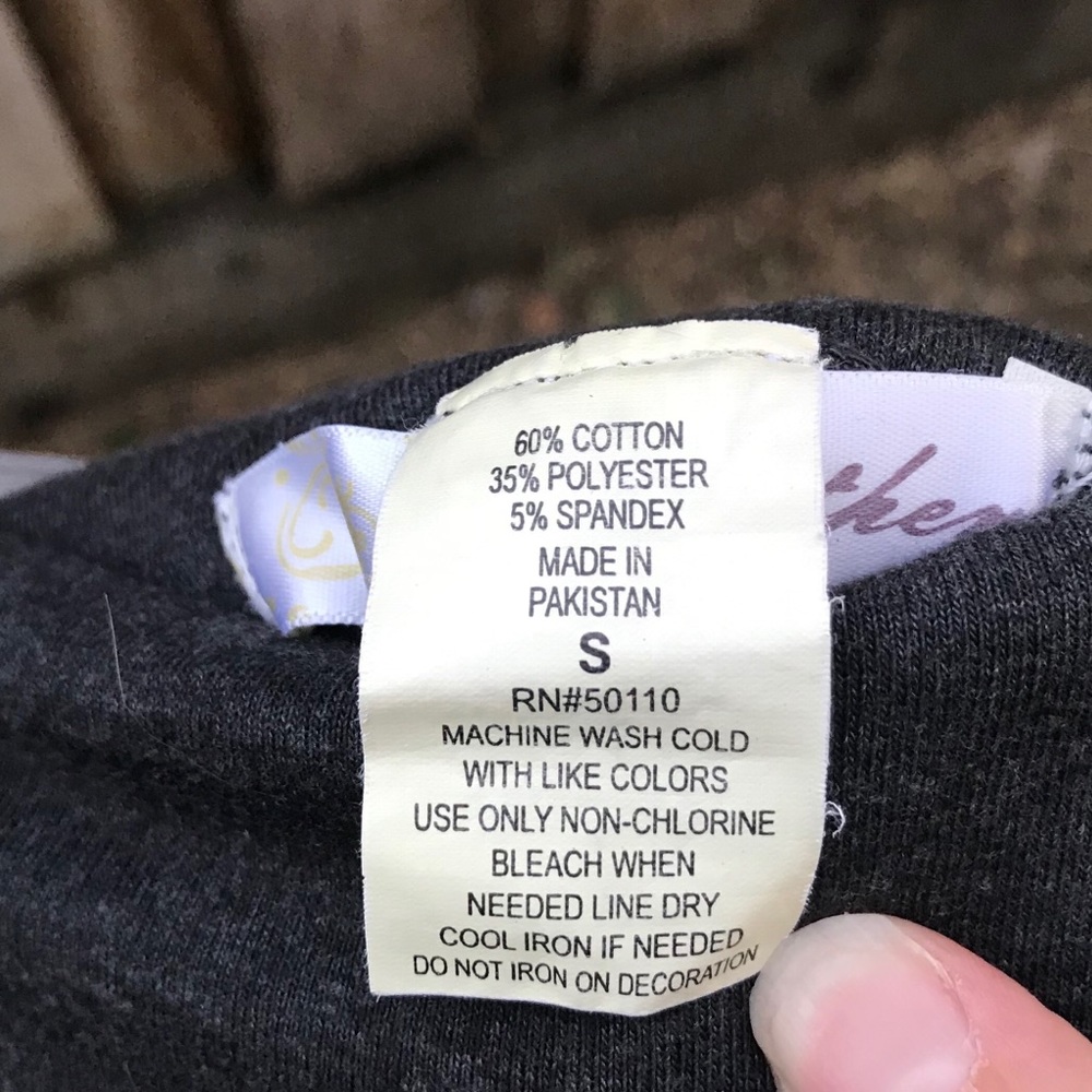 Smile Shorts 🙂 - Picture 8 of 8